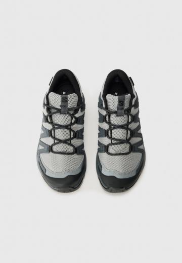 Походная обувь