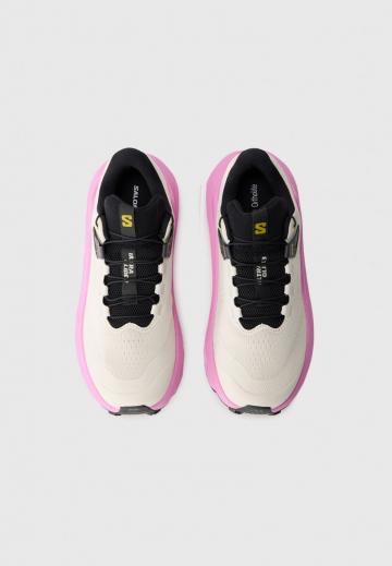 Беговые кроссовки