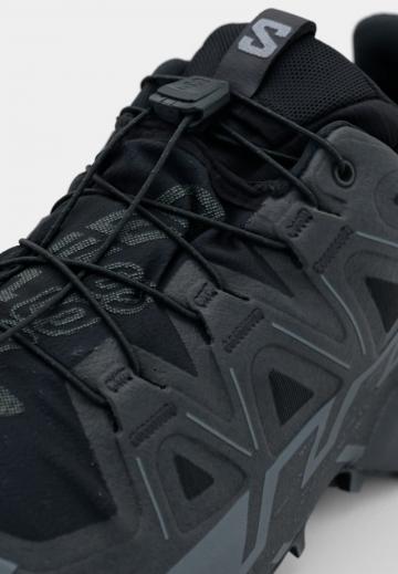 Беговые кроссовки