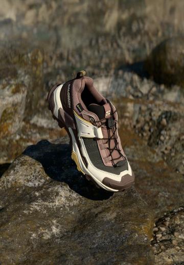 Походная обувь