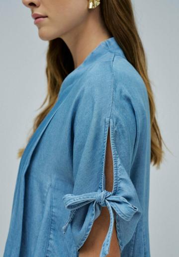 Джинсовая блузка