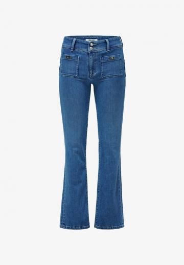 Клешеные брюки