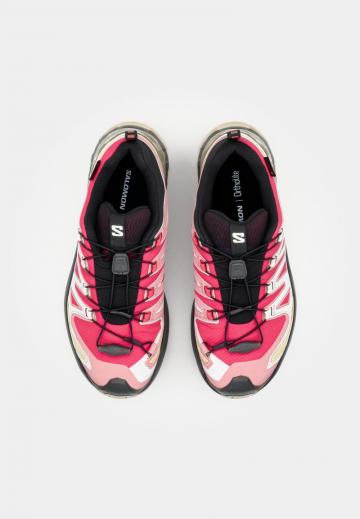 Беговые кроссовки