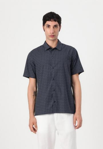 Рубашка с коротким рукавом