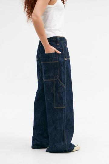 Свободные джинсы