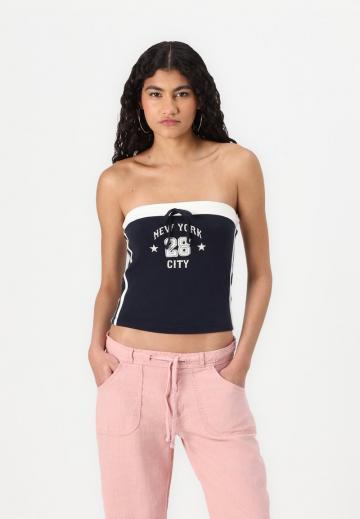 Топ без бретелек