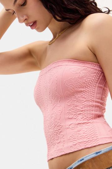 Топ без бретелек