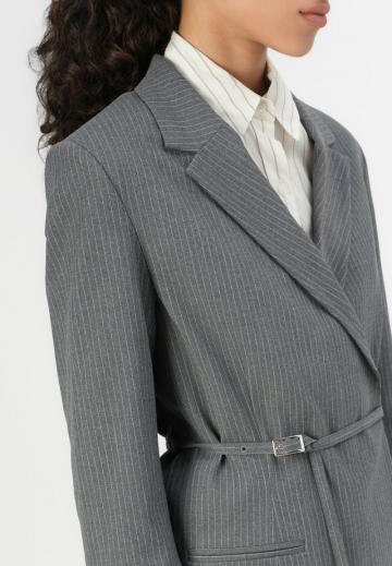 Длинный блейзер