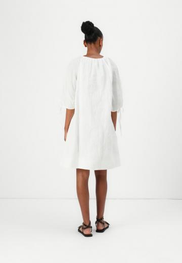 Короткое платье