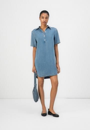 Джинсовое платье