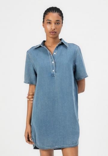 Джинсовое платье