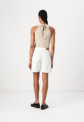 Джинсовые шорты