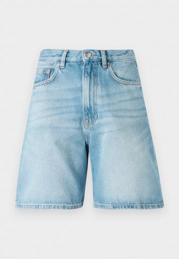 Джинсовые шорты