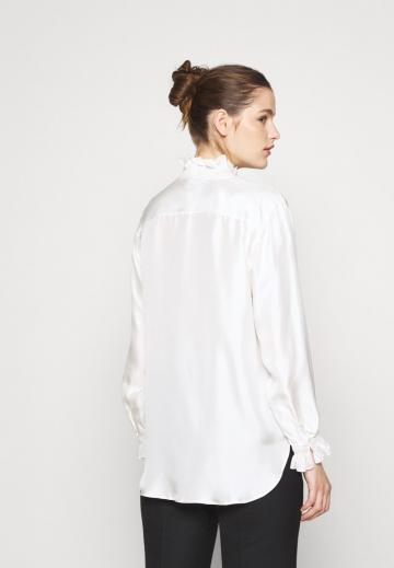 Шелковая блузка