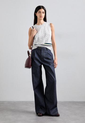 Джинсы бойфренда