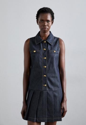 Короткое платье