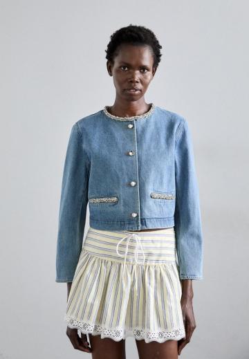 Джинсовая жилетка