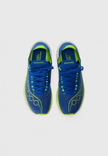 Беговые кроссовки