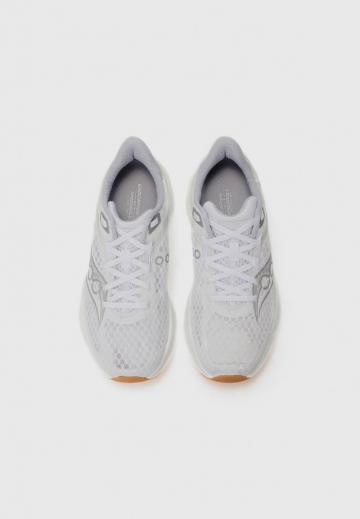 Беговые кроссовки