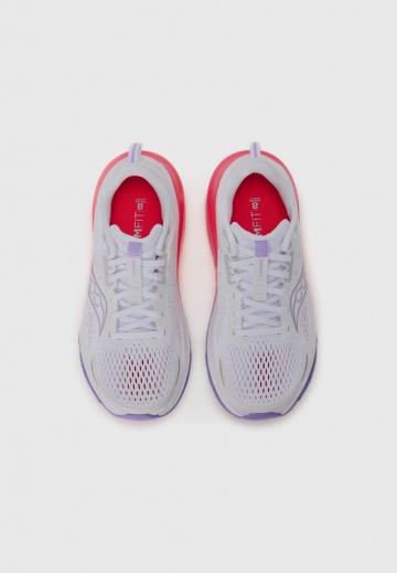 Беговые кроссовки