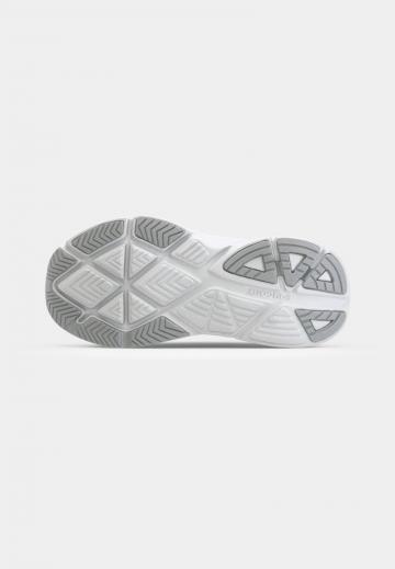 Беговые кроссовки