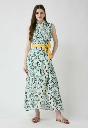 Длинный жилет