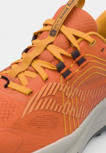 Беговые кроссовки