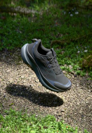 Беговые кроссовки