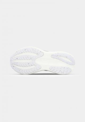 Беговые кроссовки