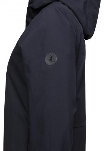 Короткое пальто