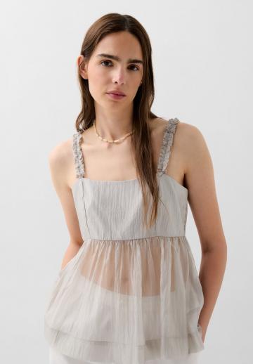 Топ на бретельках