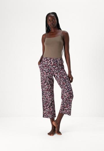 Топ на бретельках