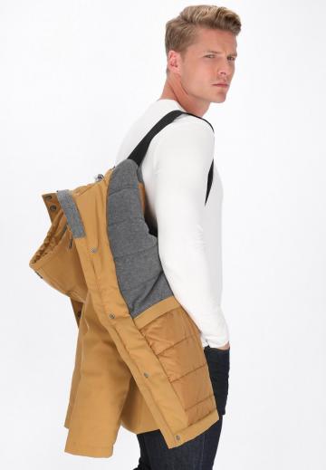 Зимняя куртка