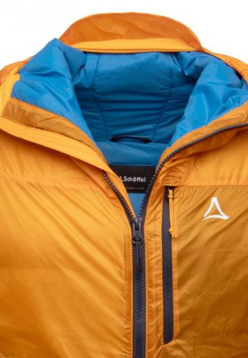 Спортивная куртка