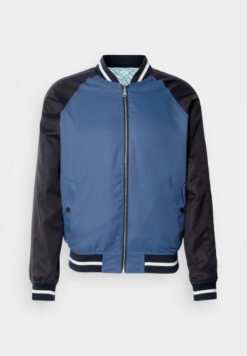 Куртка бомбер