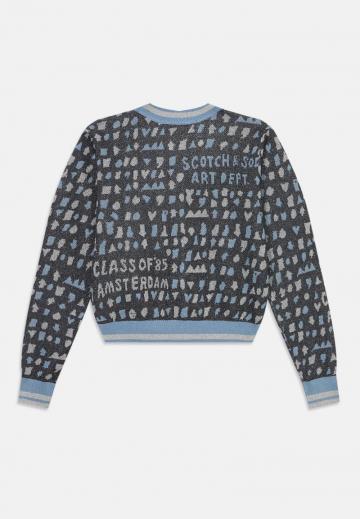 Вязаная кофта