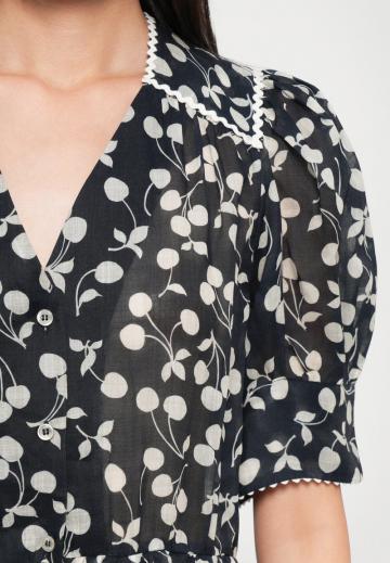 Короткое платье