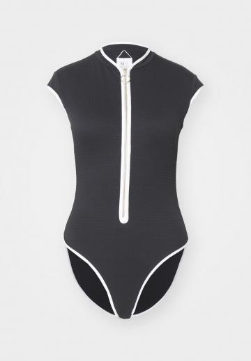 Купальное платье