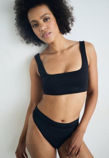 Низ от бикини