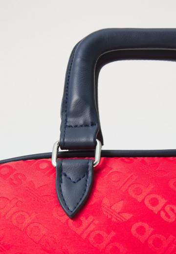 Спортивная сумка