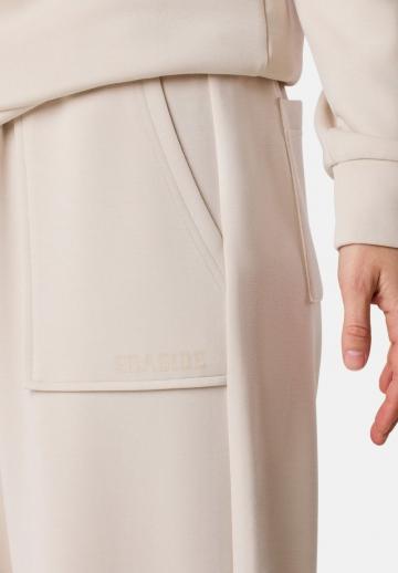 Спортивные штаны