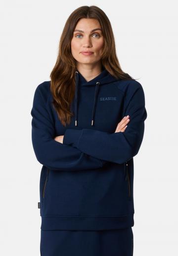 Пуловер с капюшоном