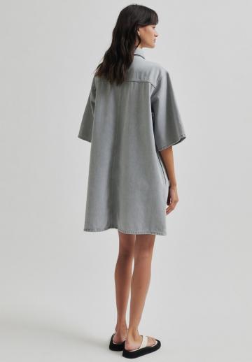 Джинсовое платье