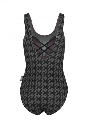 Слитный купальник