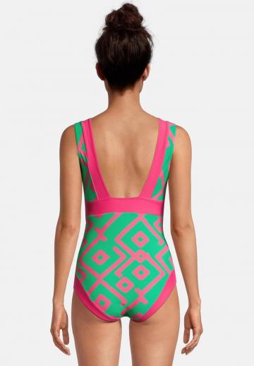 Слитный купальник