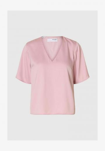 Атласная блузка