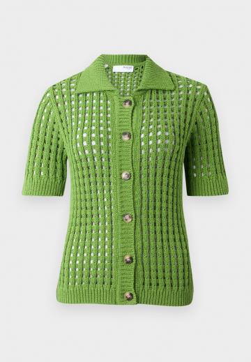 Вязаная кофта