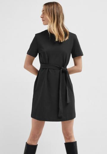 Короткое платье