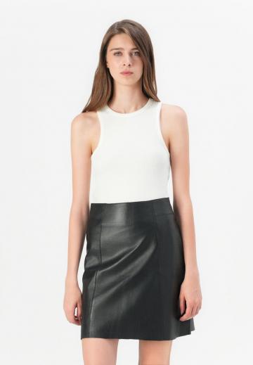 Кожаная юбка