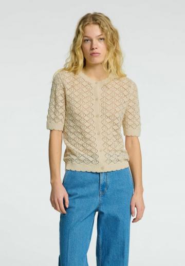 Вязаная кофта
